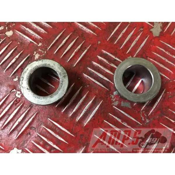 Entretoise de roue arriere