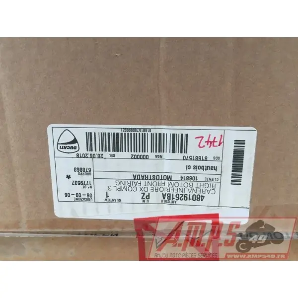 DUCATI PANIGALE V4 V4S 2018 SABOT CÔTÉ DROIT INFÉRIEUR FAIRING ROUGE OEM 48019271BA