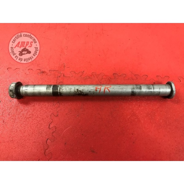 Axe de roue arriereCBR100008AT-250-LCH8-D11324561used