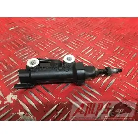 Maitre cylindre de frein arriereXJ612CM-935-GJB4-B1339670used