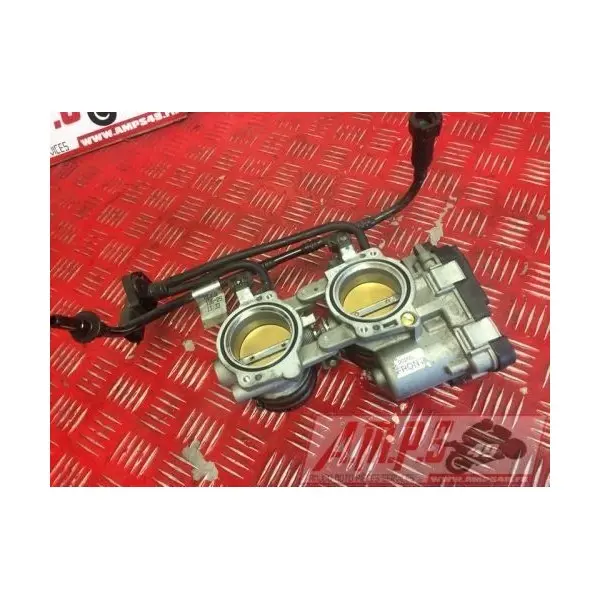 Rampe d'injection avant RSV4 Factory 2009 à 2011