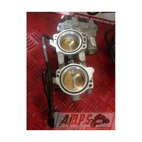 Corps Front Boitier papillion RSV4 R 09 10 11 12