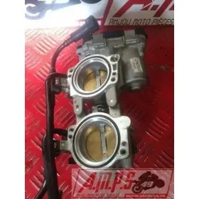 Corps Front Boitier papillion RSV4 R 09 10 11 12