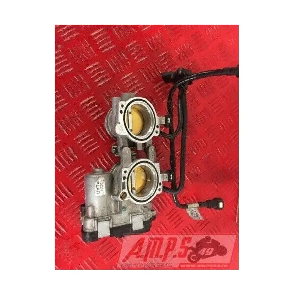 Rampe d'injection Rear Aprilia RSV4 R 2009 à 2011