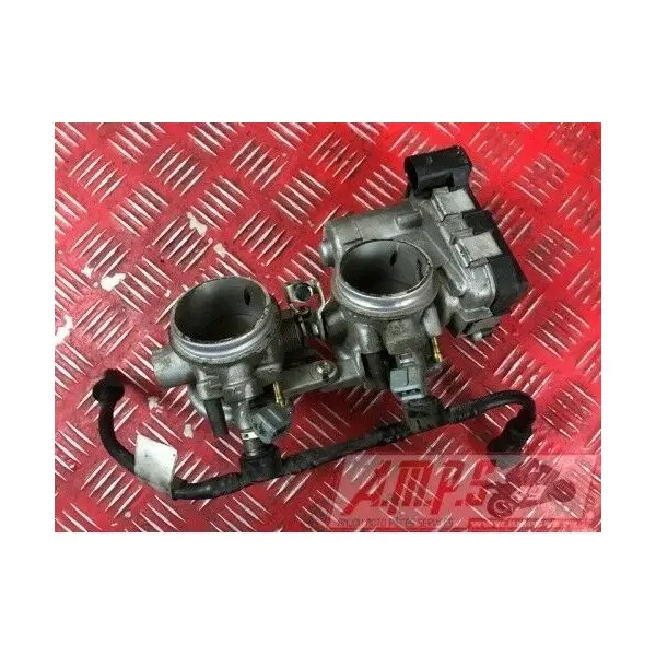 Rampe d'injection avant RSV4 Factory 2009 à 2011