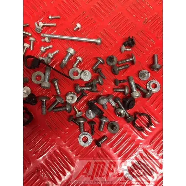 Kit de vis de carrosserieXJ614DC-642-JPB4-A3342804used