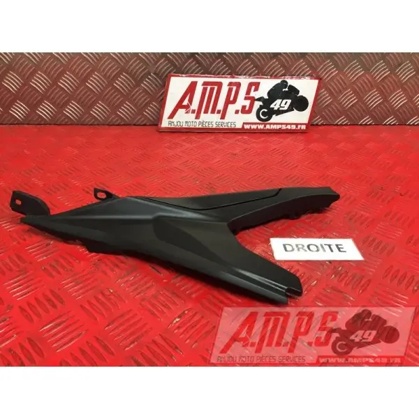 Cache sous selle droit95916EF-848-JAH3-G2343198used