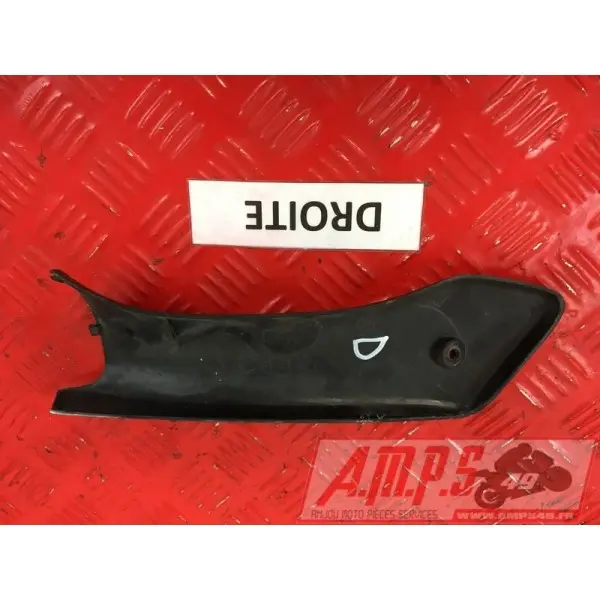 Cache plastique interieur tete de fourche droitYZF600R97AS-471-JG343371used