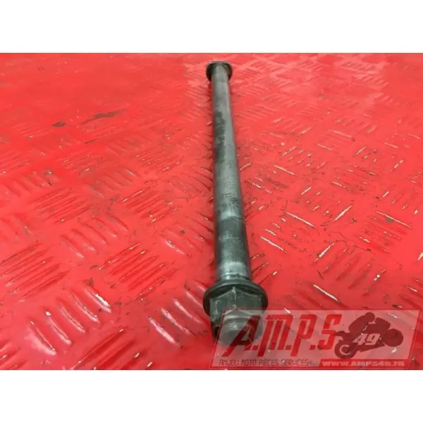 Axe de roue arriere Yamaha YZF 600 R ThundercatYZF600R97AS-471-JG343538used