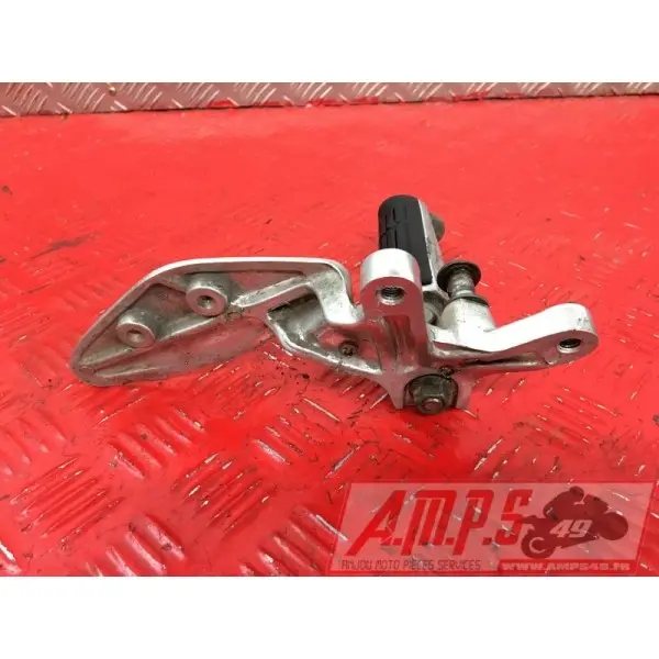 Platine repose pied gauche Yamaha YZF 600 R ThundercatYZF600R97AS-471-JG343517used