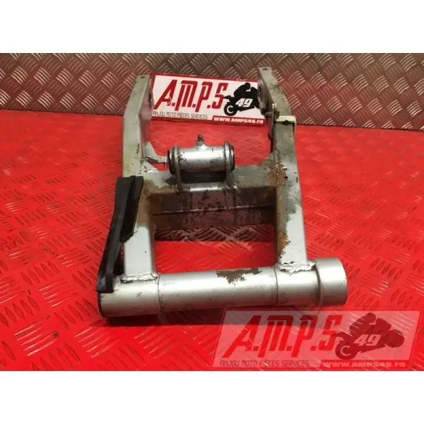 Bras oscillant Kawasaki ZR-7 1999 à 2004ZR7994878XS17B3-F1343674used