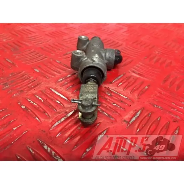 Maitre cylindre de frein arriere Kawasaki ZR-7 1999 à 2004ZR7994878XS17B3-F1343653used