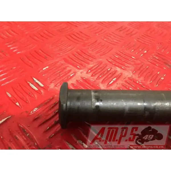 Axe de roue arriere Yamaha 1000 FZS 2001 à 2005FZS100003EN-968-RF-B4-E3345030used