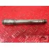 Axe de roue avantGSXR60098DA-858-RM-B2-D1345227used
