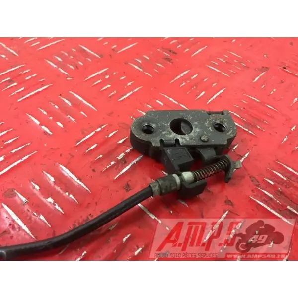 Verrouillage de selle Triumph Street Triple 2007 à 2010STREET67508AL-758-LR52-E2346047used