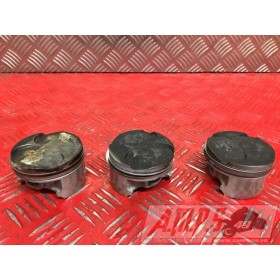 PistonMOT600SRAD77671348024used