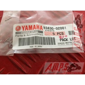 93430-02001 CLIPS GARDE BOUE MT09-10 (2014-2017)- pièce moto occasion