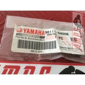 Vis 90111-04006- pièce moto occasion