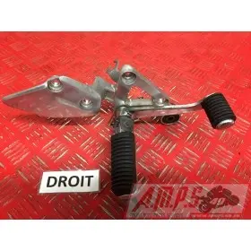 Platine repose pied droite Yamaha 600 FZS 1998 à 2001FZS60000AV-528-WHB4-F4351247used