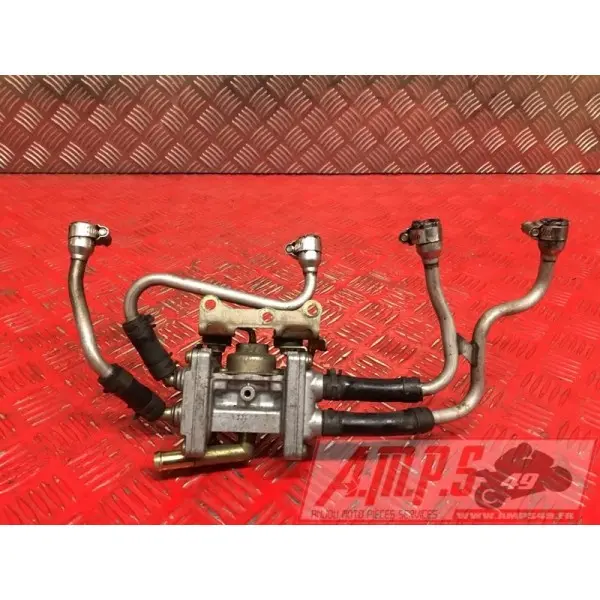 Recyclage de gaz Yamaha R1 2000 à 2001R100EK-025-MCB4-A4351498used