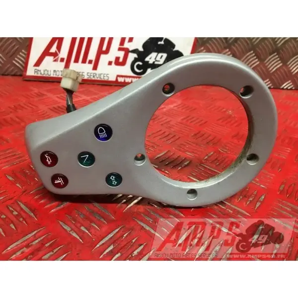 Entourage de trappe a essence125CLASSIC979347-XJ-49H4-A735182used