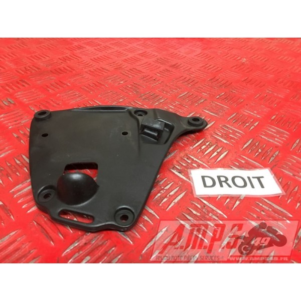 Support plastique droit125CLASSIC979347-XJ-49H4-A735178used