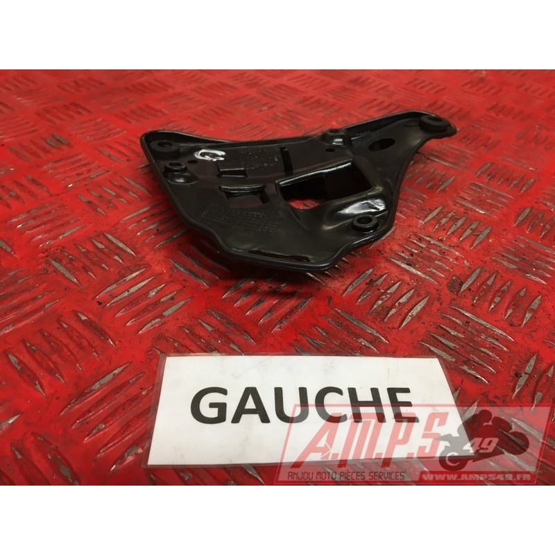 Support plastique gauche125CLASSIC979347-XJ-49H4-A735178used