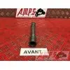 Axe de roue avantZX6R99-CJ-907-ZEB3-A1352075used