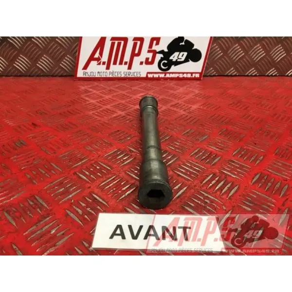 Axe de roue avantZX6R99-CJ-907-ZEB3-A1352075used