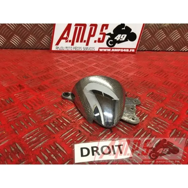 Cache sous reservoir droitGSF60002AH-187-DYB2-E4353069used