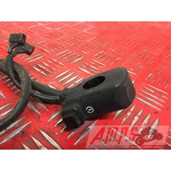 Commodo droitCBF125AX883NE354727used