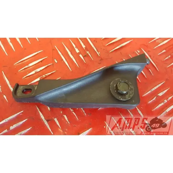 Cache sous réservoir R1 00 - 01
