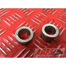 Entretoise de roue avant82115DQ-916-LYH3-B7355276used