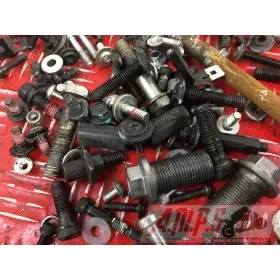 Kit de vis partie cycle82115DQ-916-LYH3-B7355290used