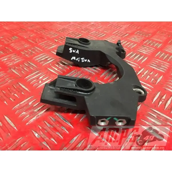 Support plastique sur cache culbuteur 2MULTI120016EH-753-VMH3-G7356160used