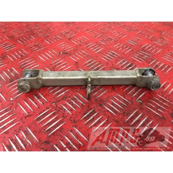 Renfort etrier de frein arriereZZR60094CD-352-CQB3-B1357982used