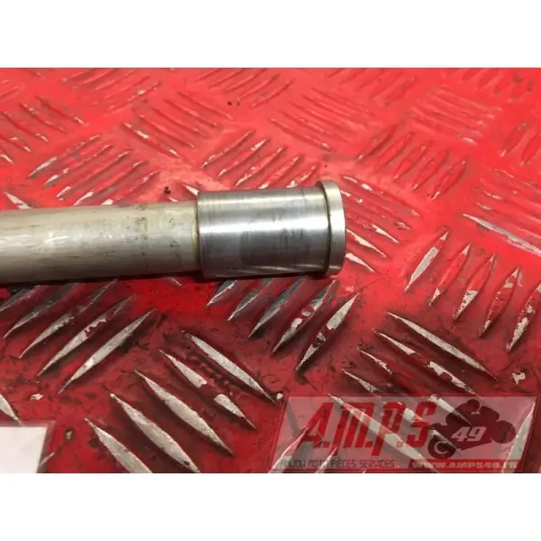 Axe de roue avant Kawasaki Z750 2007 à 2012Z75007AH-170-BNB3-D5359299used