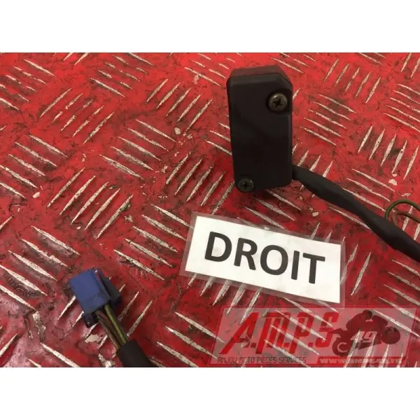 Commodo droitFJR1300003BM-577-LTB4-C0359381used