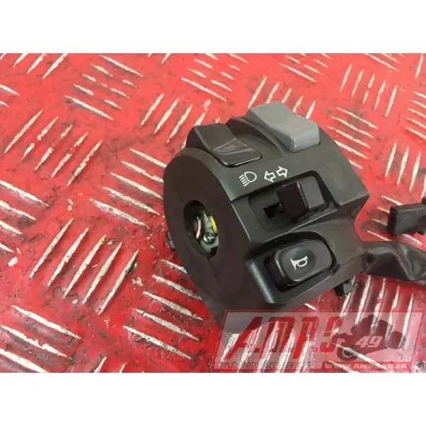 Commodo gaucheFJR1300003BM-577-LTB4-C0359383used