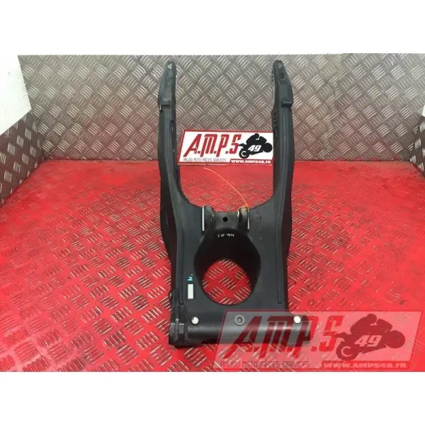 Bras oscillant Triumph 660 Street Triple S 2017 à 2020STREET66017EP-025-PBH2-A7359697used