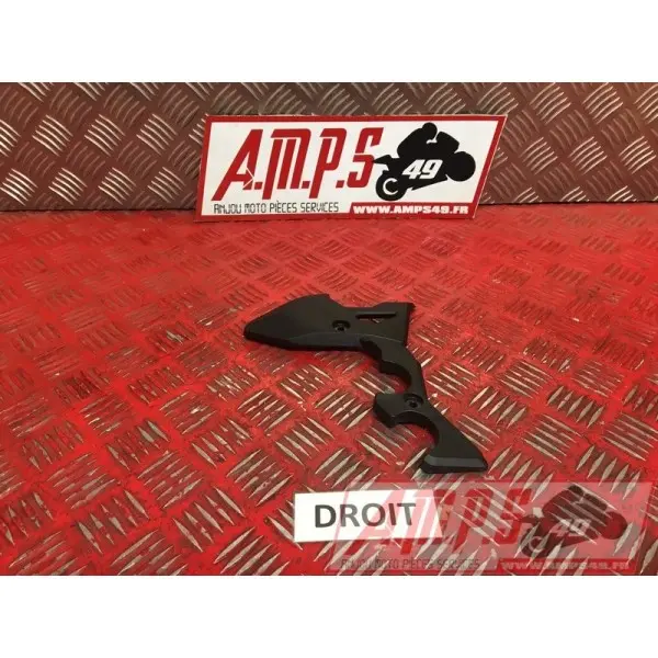 Cache plastique sur platine droiteNINJA40018EV-782-FN362104used