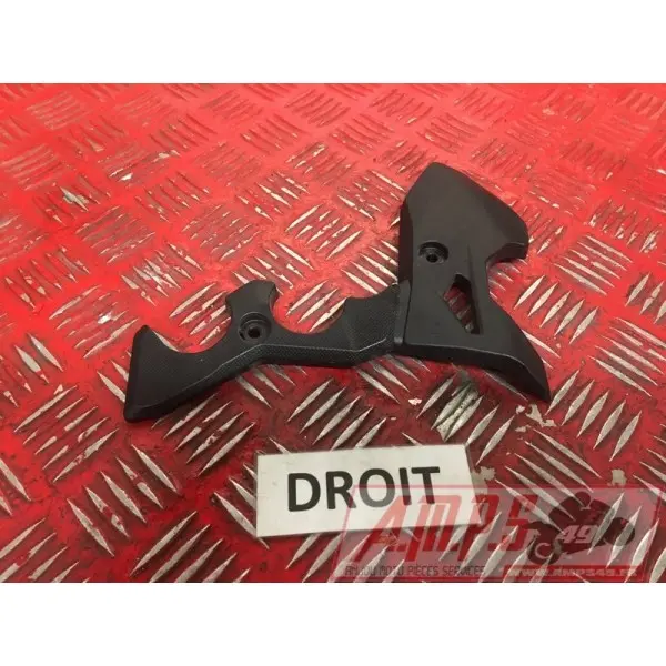 Cache plastique sur platine droiteNINJA40018EV-782-FN362104used