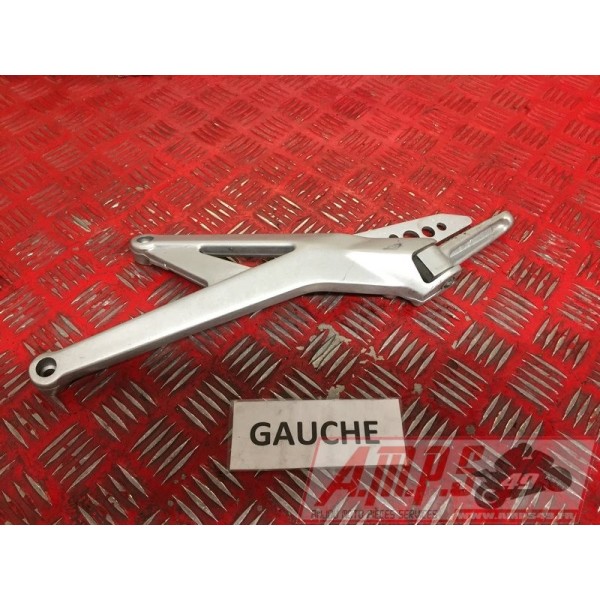 Platine repose pied passager gaucheDS100005AW-645-JZH0-A2363110used