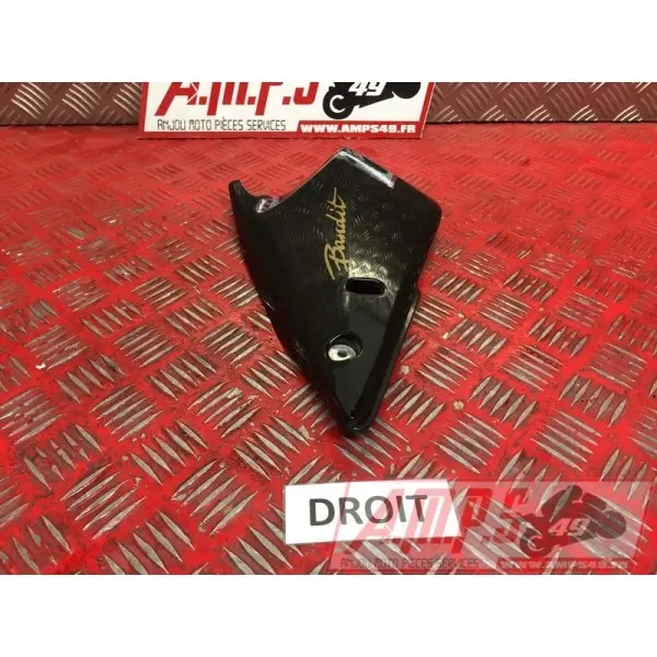 Cache sous selle droit1200BANDIT03BS-055-FXB0-A4363234used