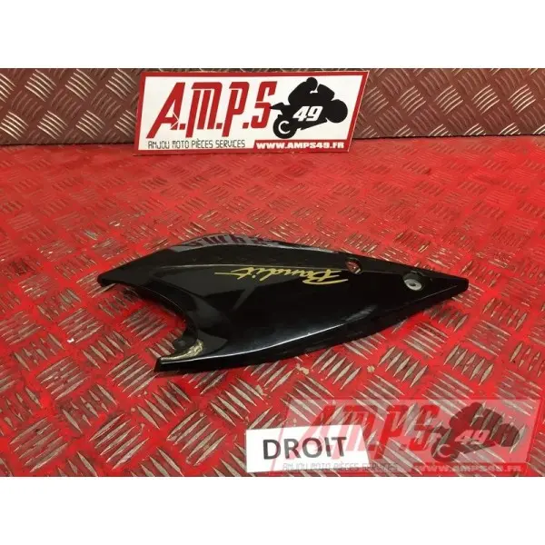 Cache sous selle droit1200BANDIT03BS-055-FXB0-A4363234used