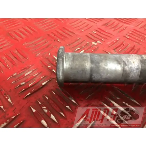 Axe de roue arriereSVN100003EA-138-RRB0-A5363491used