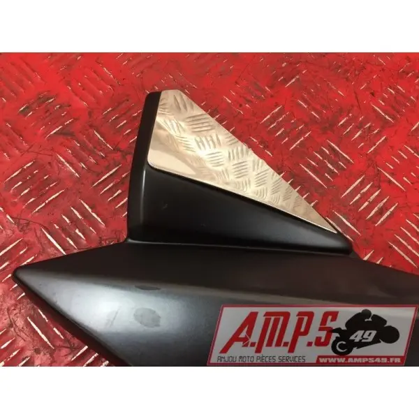 Cache sous reservoir gauche1250BANDIT15DQ-798-LQB0-A3363837used