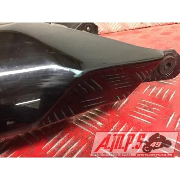 Coque arrière centrale1250BANDIT15DQ-798-LQB0-A3363831used