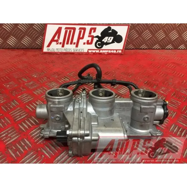 Rampe d'injectionSTREET66018EY-570-EXH2-E4365235used