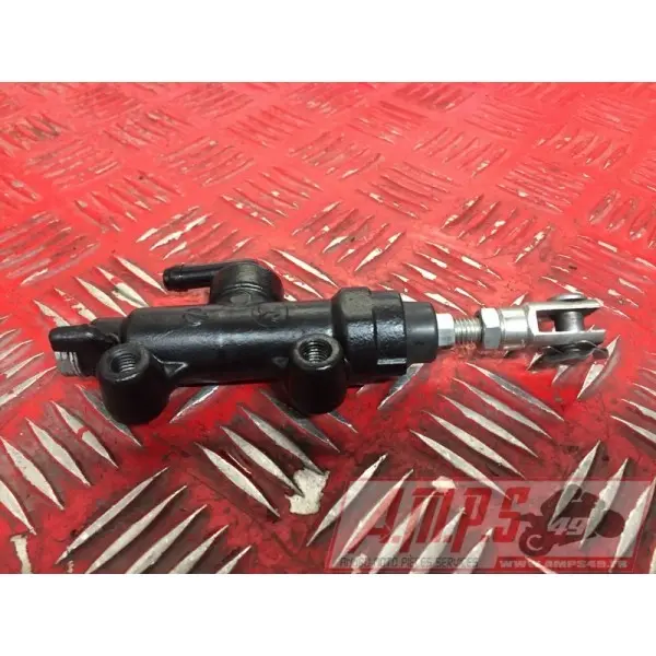 Maitre cylindre de frein arriereSTREET66018EY-570-EXH2-E4365276used